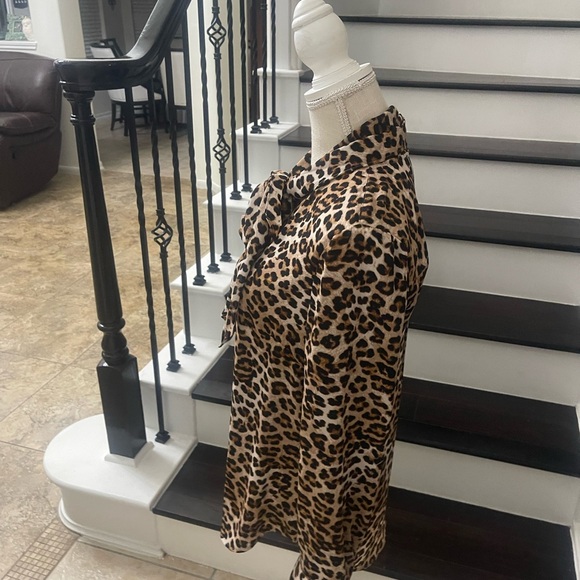 Ann Taylor Factory Leopard Print Tie-Neck Blouse - Brown & Black - Picture 14 of 15